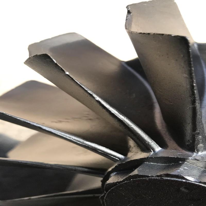 Termoelastiske egenskaber og C\'-Solvus temperaturer af enkeltkrystal Ni-base superlegeringer (1)